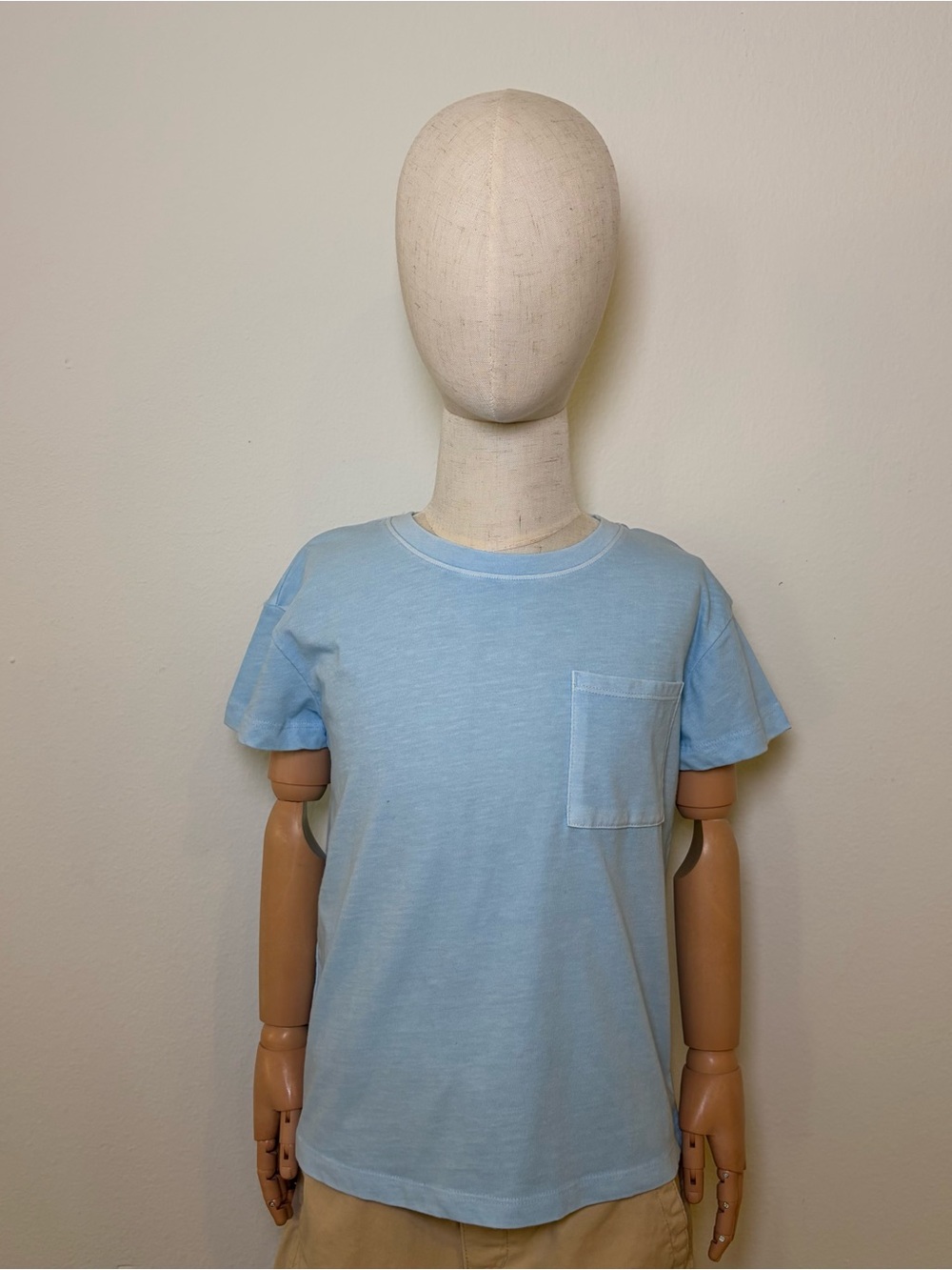 NWT Cat & Jack Boys Light Blue Pocket T-Shirt - Size S (6/7)